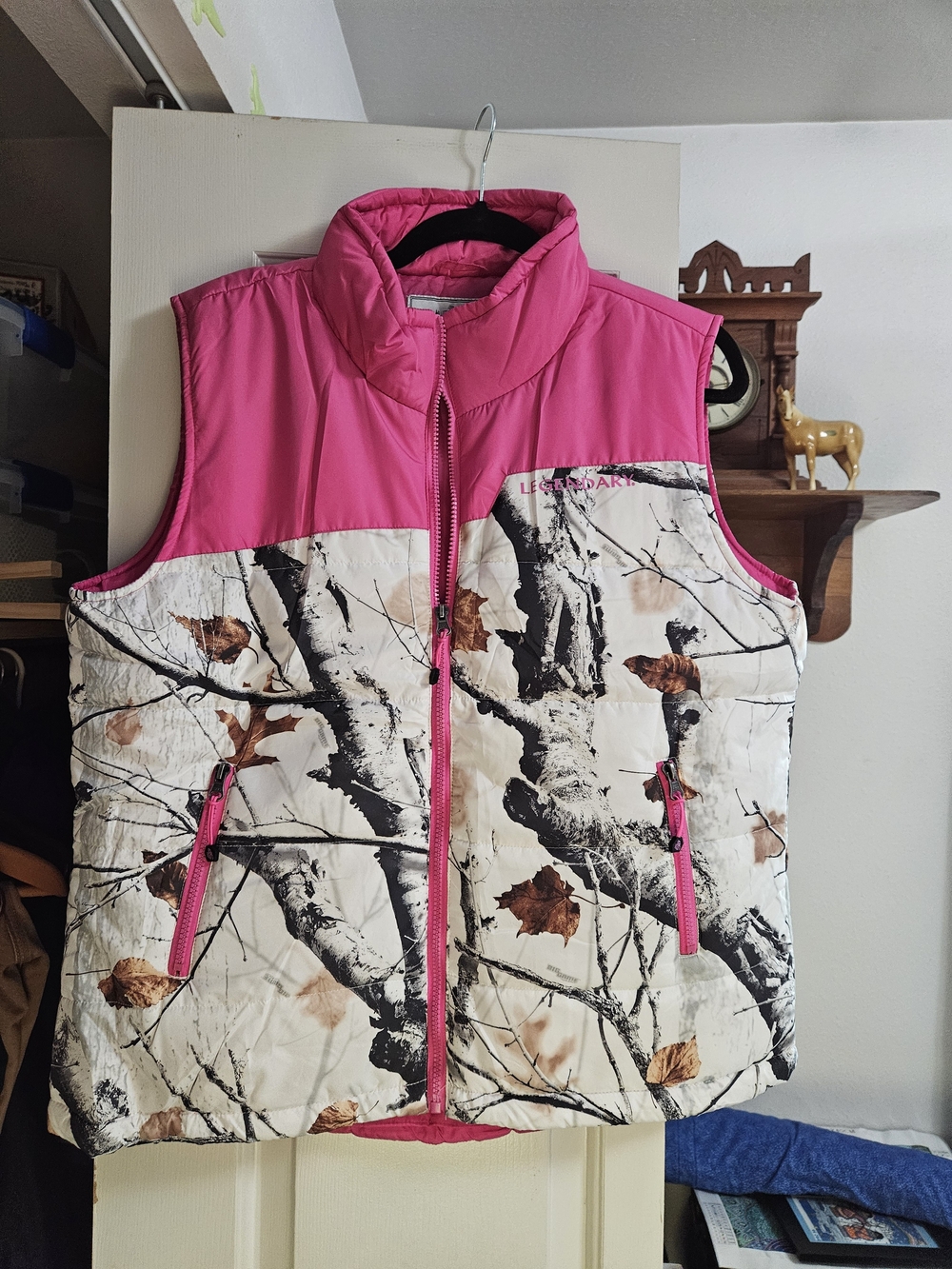 Legendary Whitetails Pink and White Quilted Vest with Leaf Camouflage